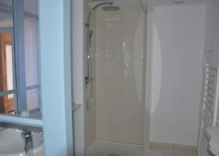 Lea Bed & Breakfast 3*