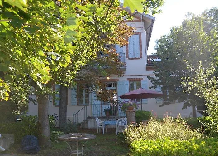 Bed & Breakfast Lea Toulouse