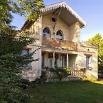 Nocleg ze śniadaniem Lea 3*