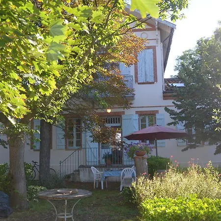 Oda ve Kahvaltı Lea Toulouse